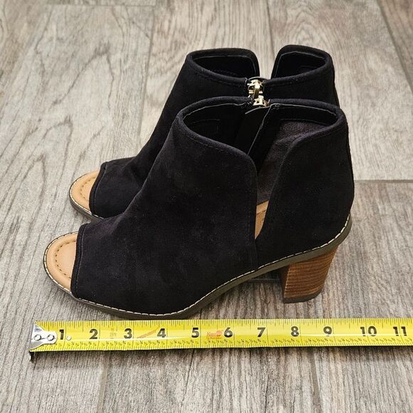 Dr. Scholl's Postone Black Peep-Toe Chunky Heel Ankle Boots - Picture 14 of 15